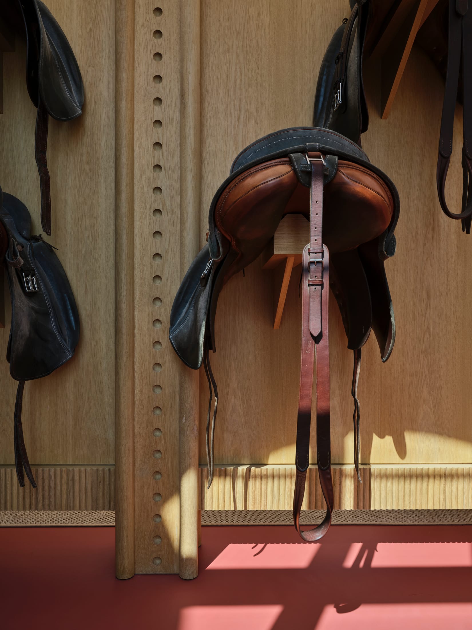 阿布扎比马术图书馆和马鞍工坊设计丨阿联酋阿布扎比丨david,nicolas-30