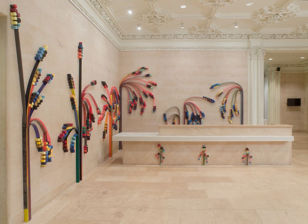 博物馆的植物状结构装置-5