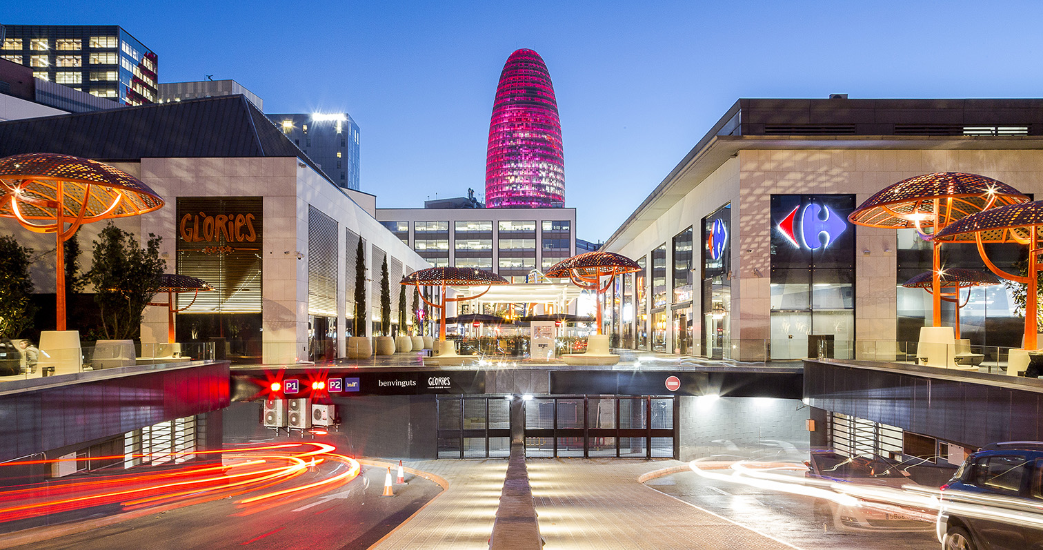 巴塞罗那 Glòries 购物中心翻新 | 旧空间焕发新活力-12