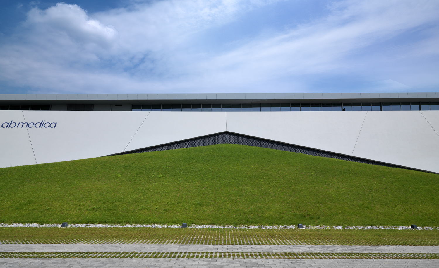 AB Medica 总部-16
