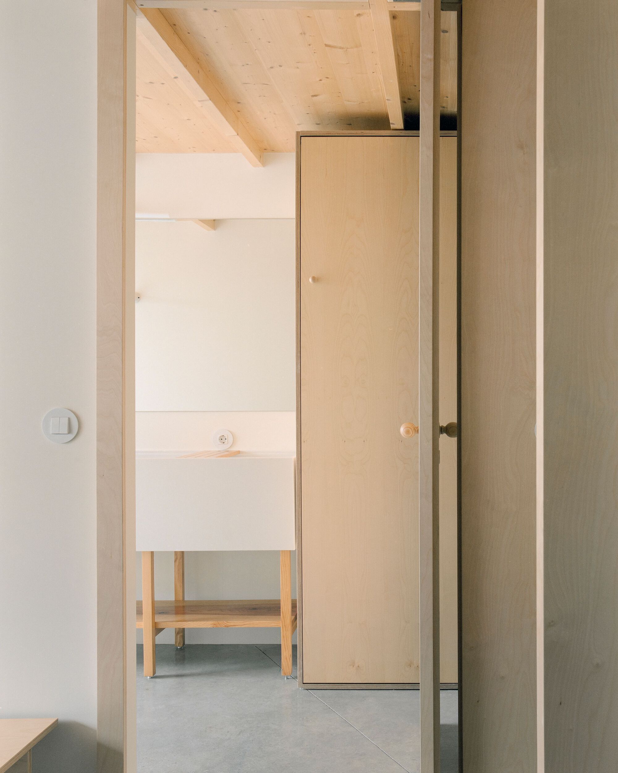 卡萨韦尔德加戈丨葡萄牙丨Bruno Dias Arquitectura-21