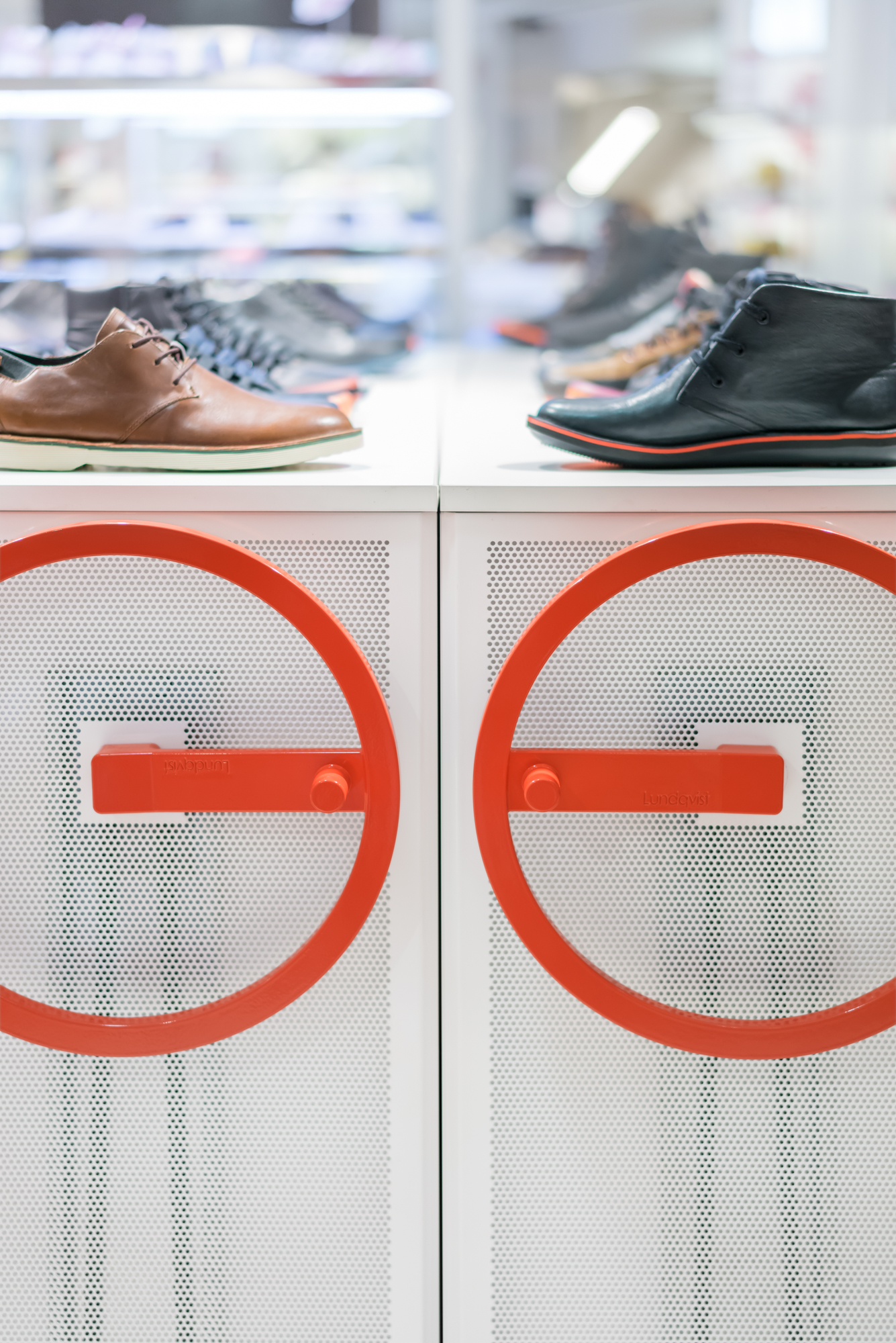 Camper shop-in-shop concept Note Design-5