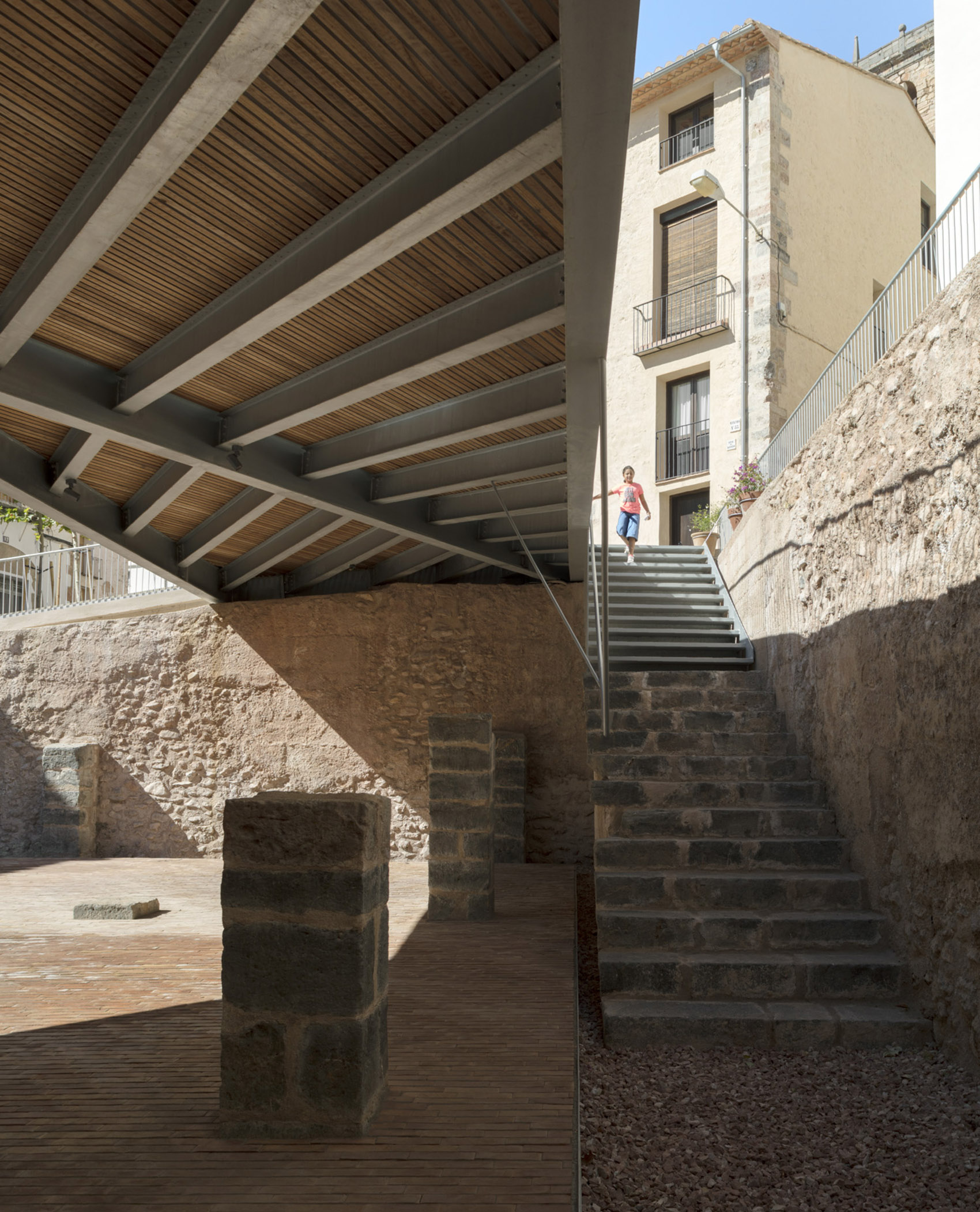 犹太教堂广场改造丨西班牙-16