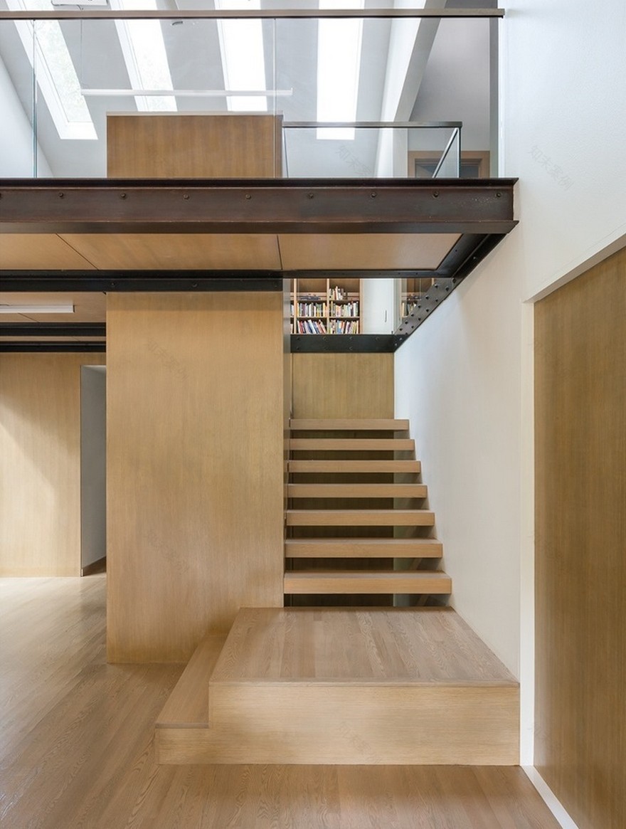 Renovation of a Private Residence on a Wooded Site Near Iowa City, Iowa-22