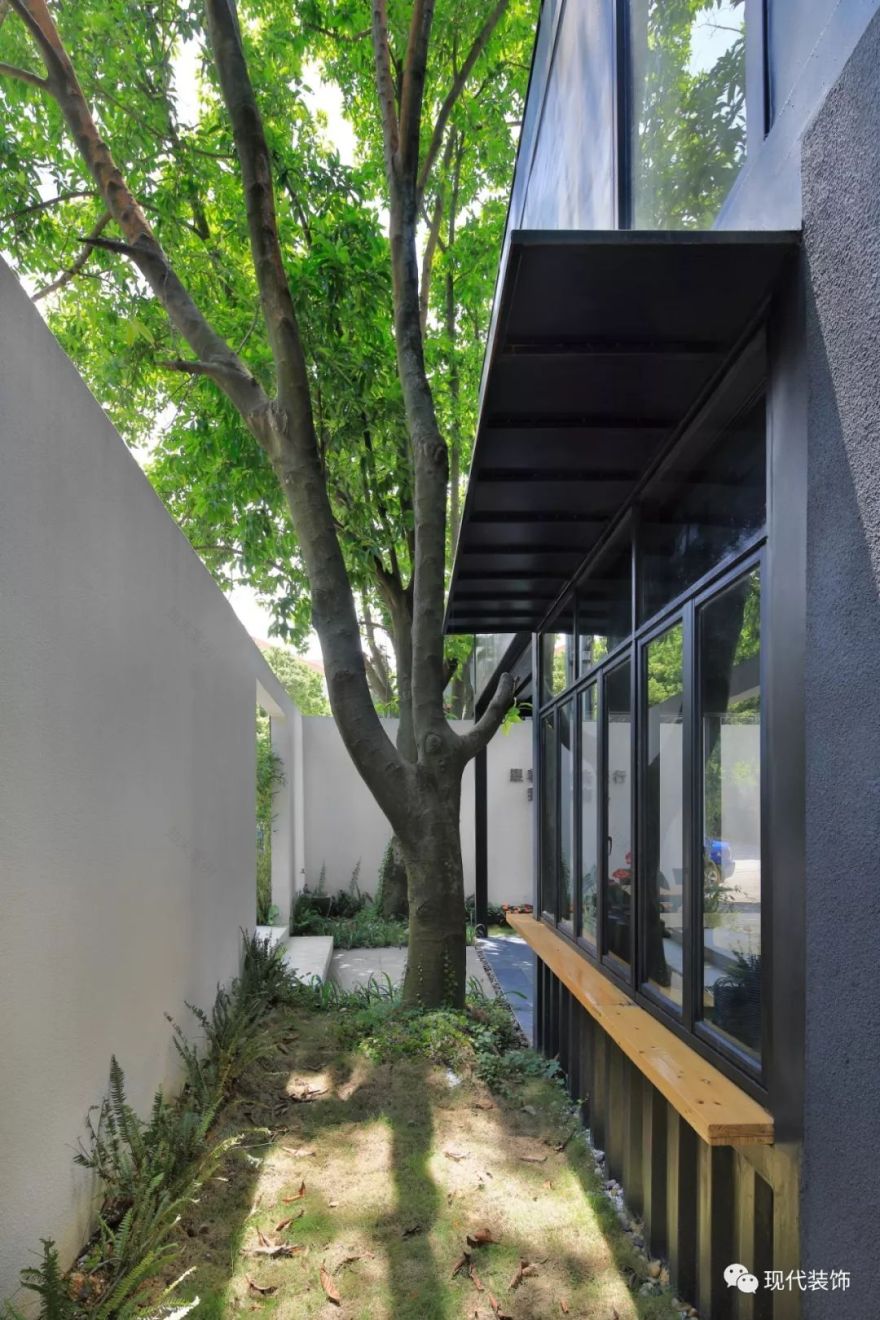 东莞橙果传媒集装箱办公室 | 融入自然的创意空间-38