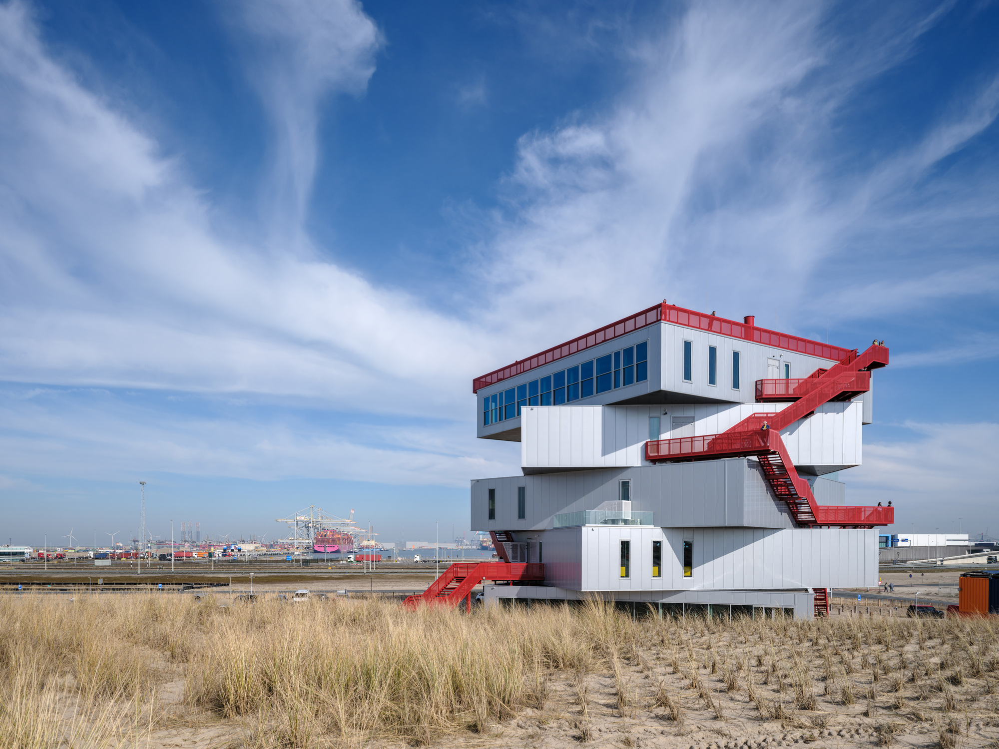 Portlantis 访客与展览中心,风车驱动的可持续灯塔丨荷兰鹿特丹丨MVRDV-4