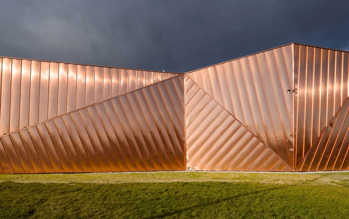 “Dancing Flame”（“舞动的火焰”）不对称展馆丨波兰丨OVO Grabczewscy Architekci-11