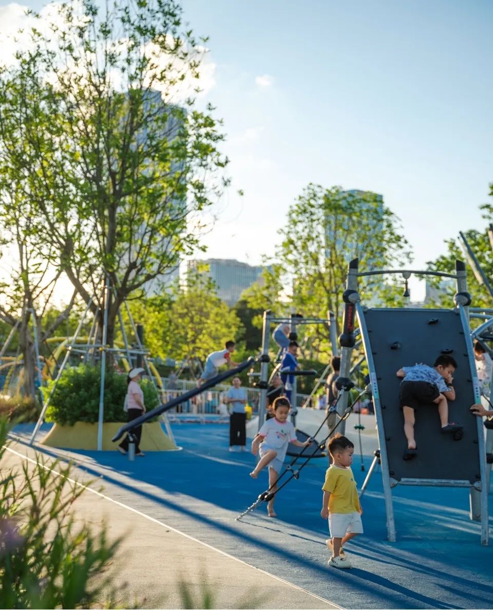 摩天都市中的绿色脉搏 | 深圳笔架山体育公园-92