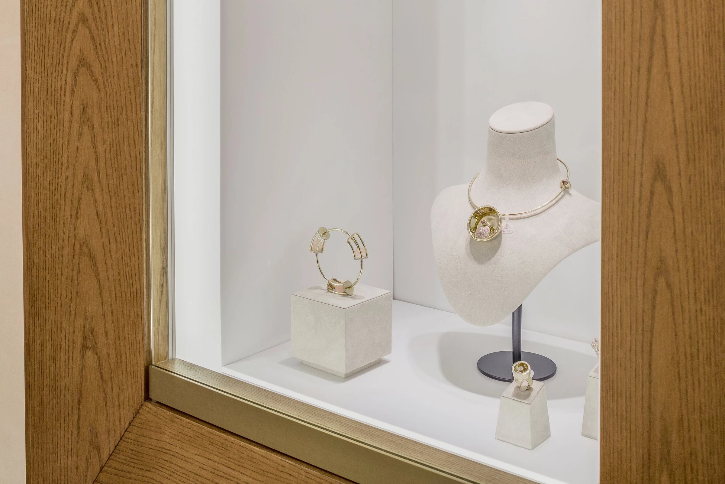 Yael Sonia Showroom-31