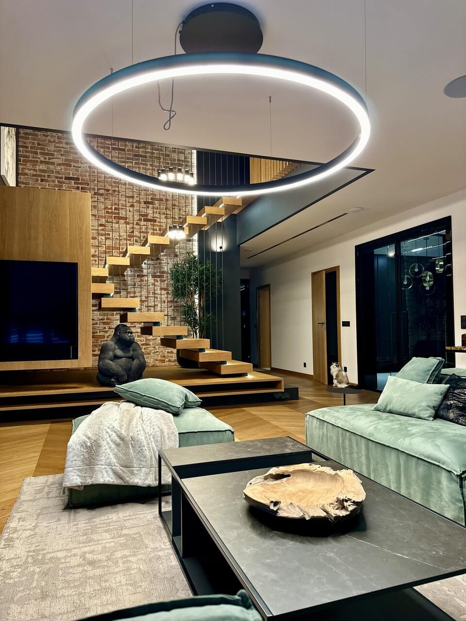 260-metrowe luksusowe wnętrze domu ze strefą SPA - zmysłowość i wyrafinowanie od KOiKO Design - PLN Design-11