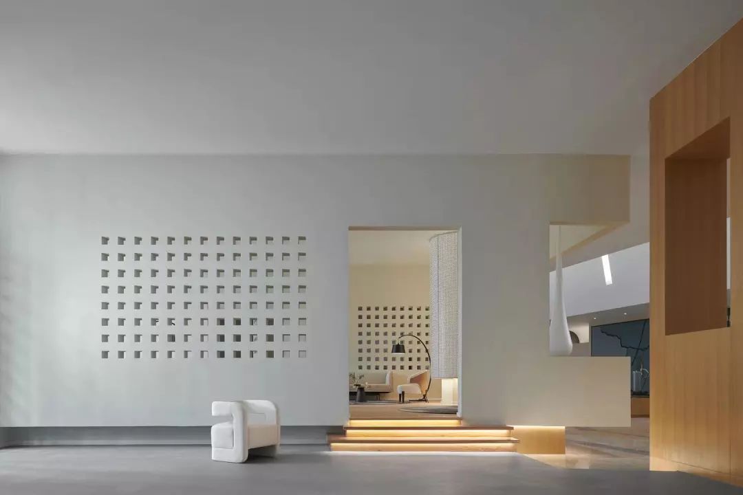 泸州酒城中心 | 千姿百态的地产销售中心设计-30