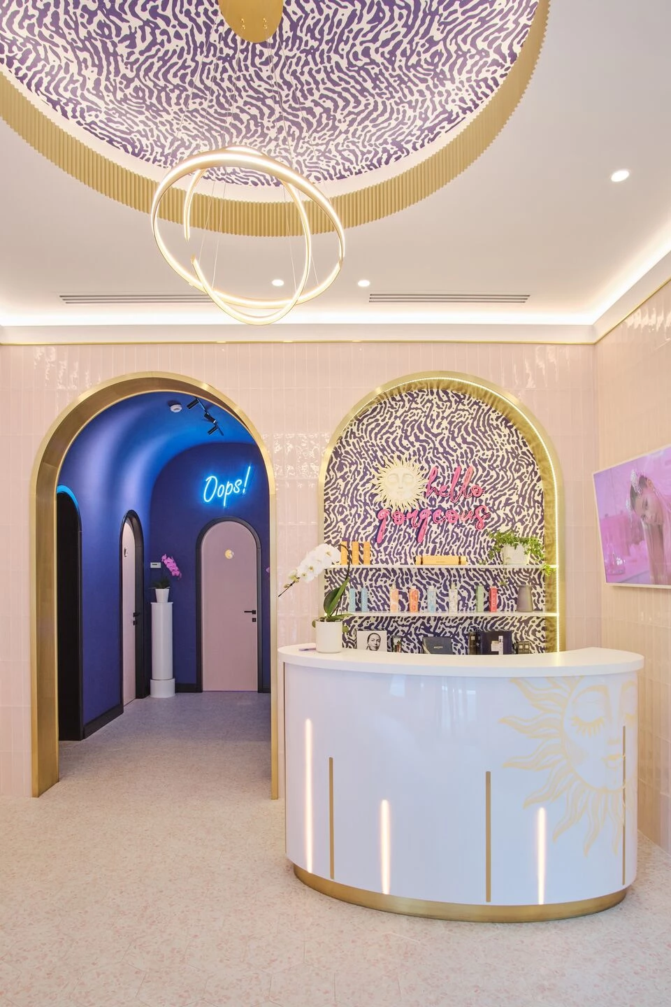 "Hello Gorgeous"美容沙龙-24