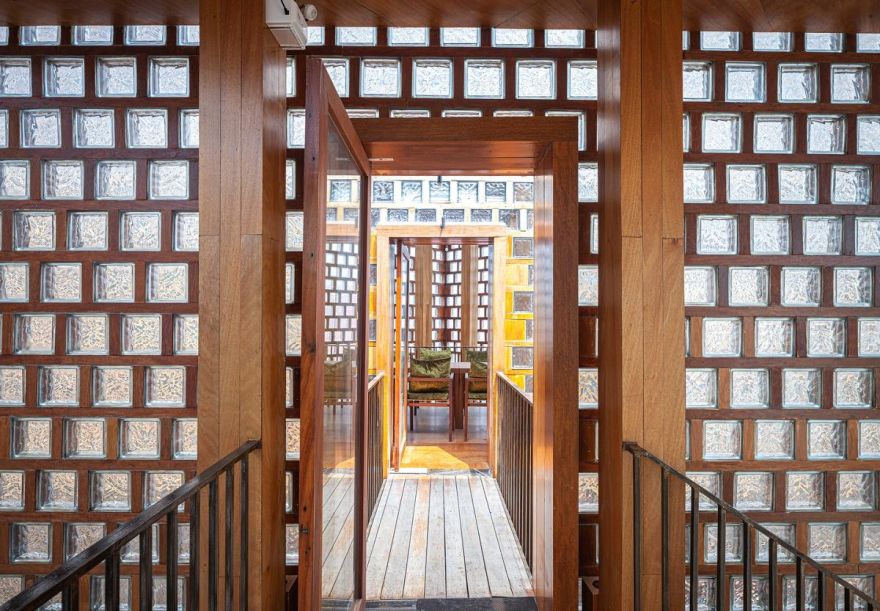 泰国妇女餐厅-38