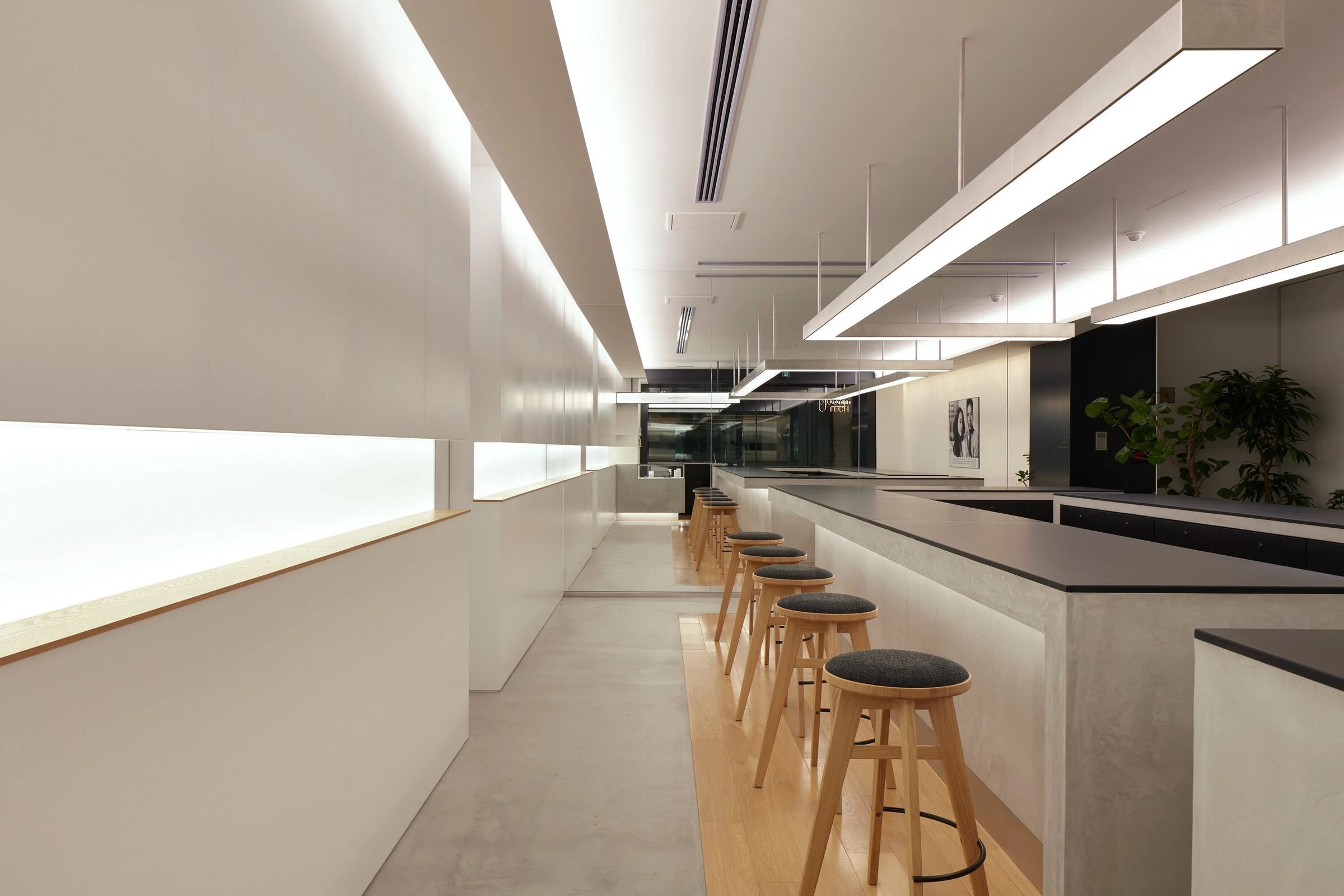 东京 Ginza Ploom Shop 室内设计赏析-10