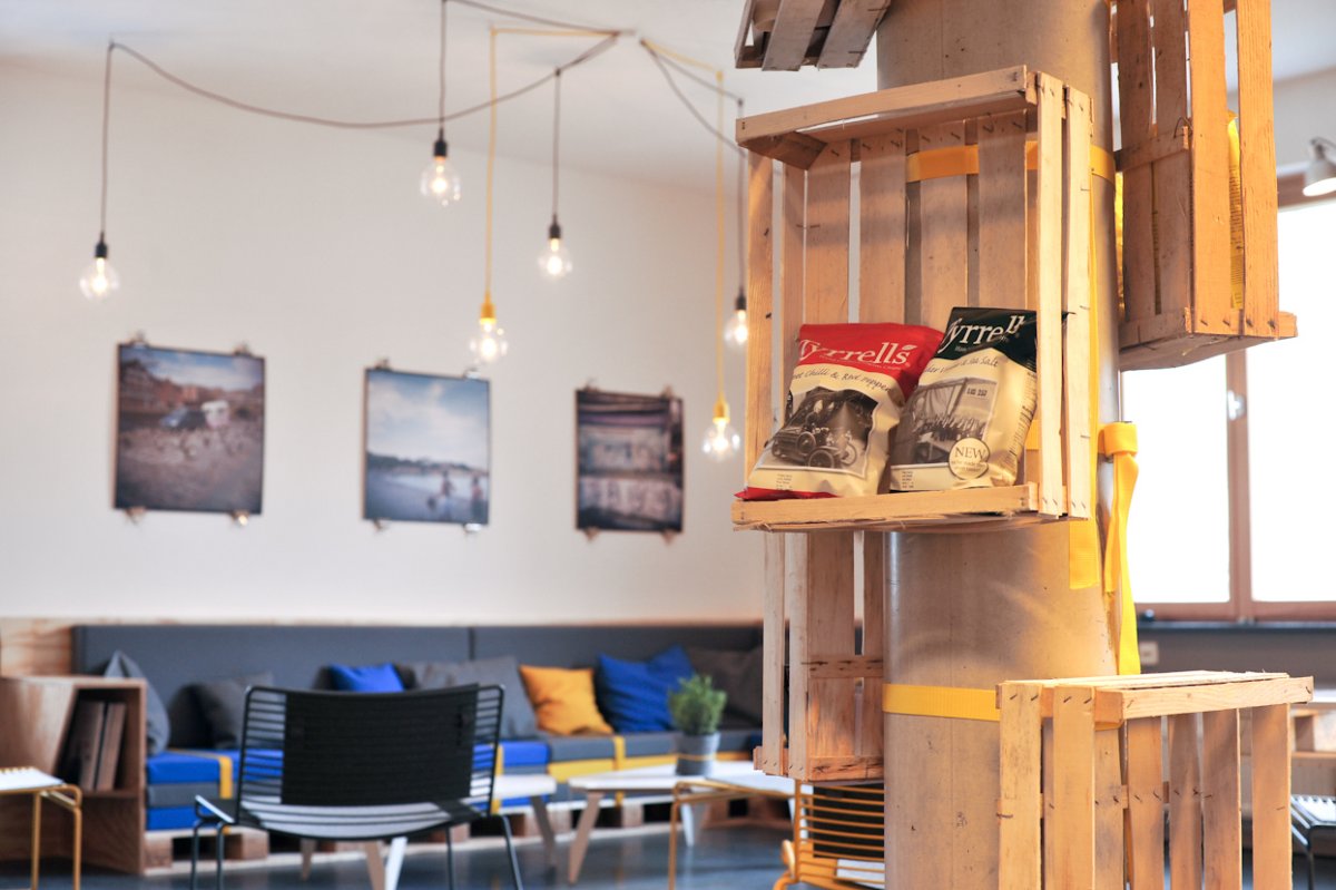 Mundvoll Café + Grocery Store (咖啡馆+杂货店)-11