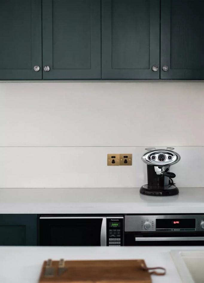 翻转空间，鸢尾兰之恋的复古轻奢之家-12