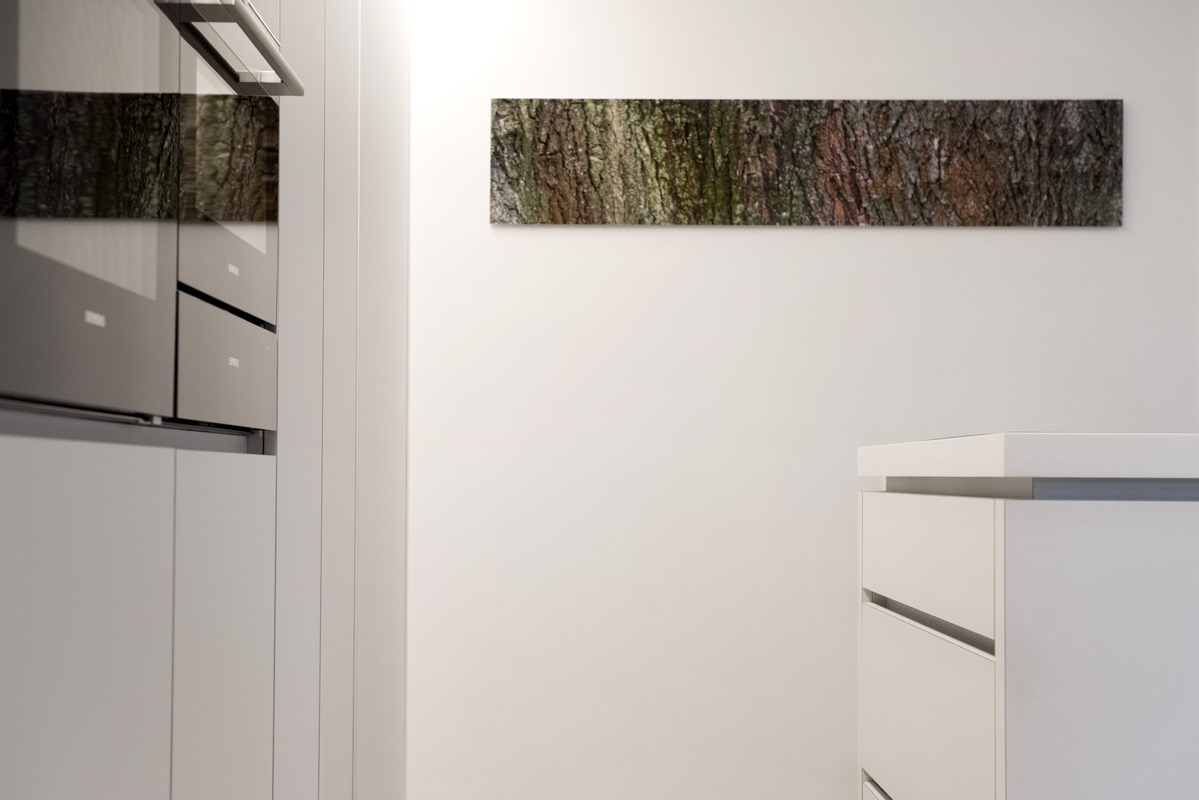 厨房翻新VV

注：VV可能是特定名称、缩写等，由于缺乏更多背景信息，只能直接保留原样 -10