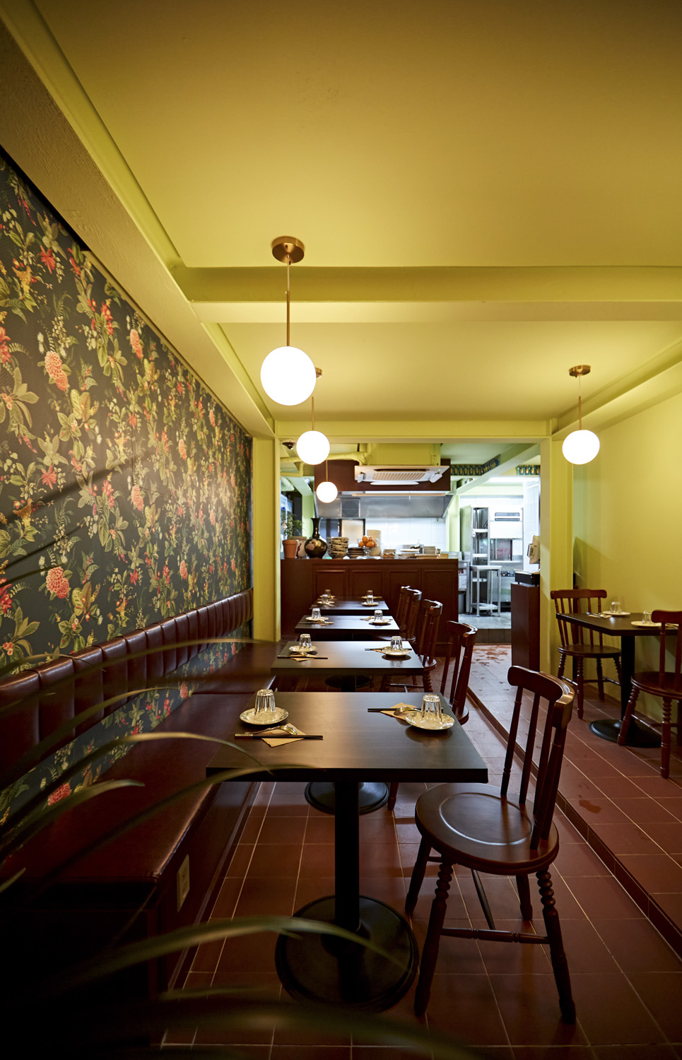 复古风情，14 平米餐厅的极致设计-10