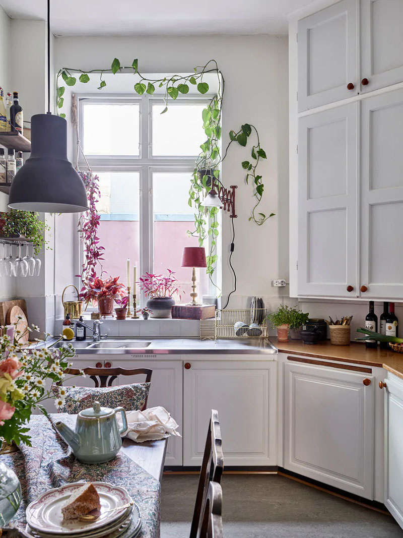 瑞典百年公寓的复古花卉之旅-11