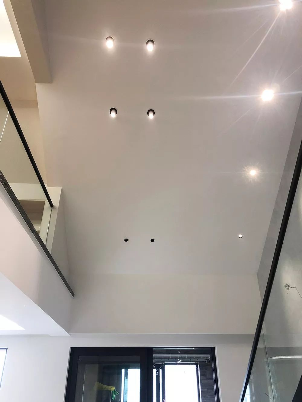 复地御钟山 400 平现代简约设计,儿童活动区与餐厅空间巧妙结合-64