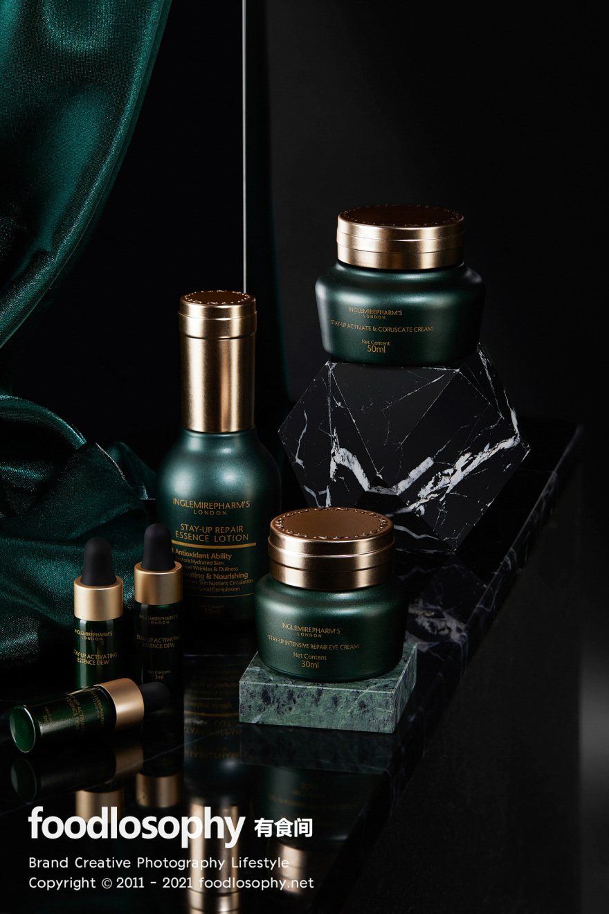 英树 × 有食间|一组精致高雅氛围的护肤品创意拍摄-3