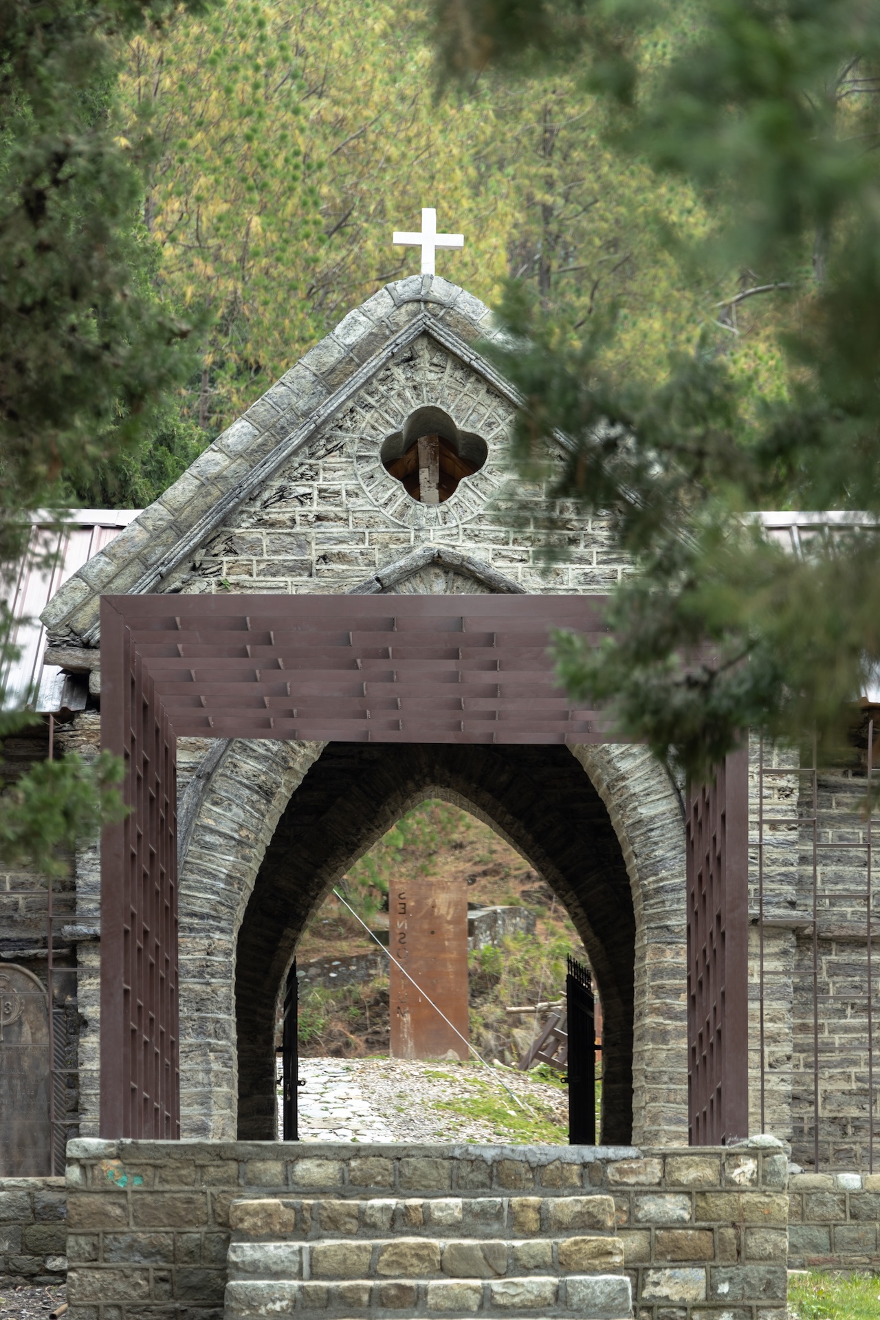 一座松树林中的公共纪念公园（Sensorium Park）丨印度丨Compartment S4-19