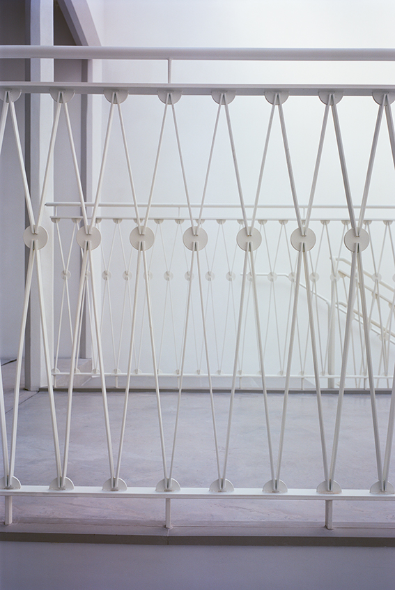 Z33 艺术馆 · 静谧之墙与城市对话-94