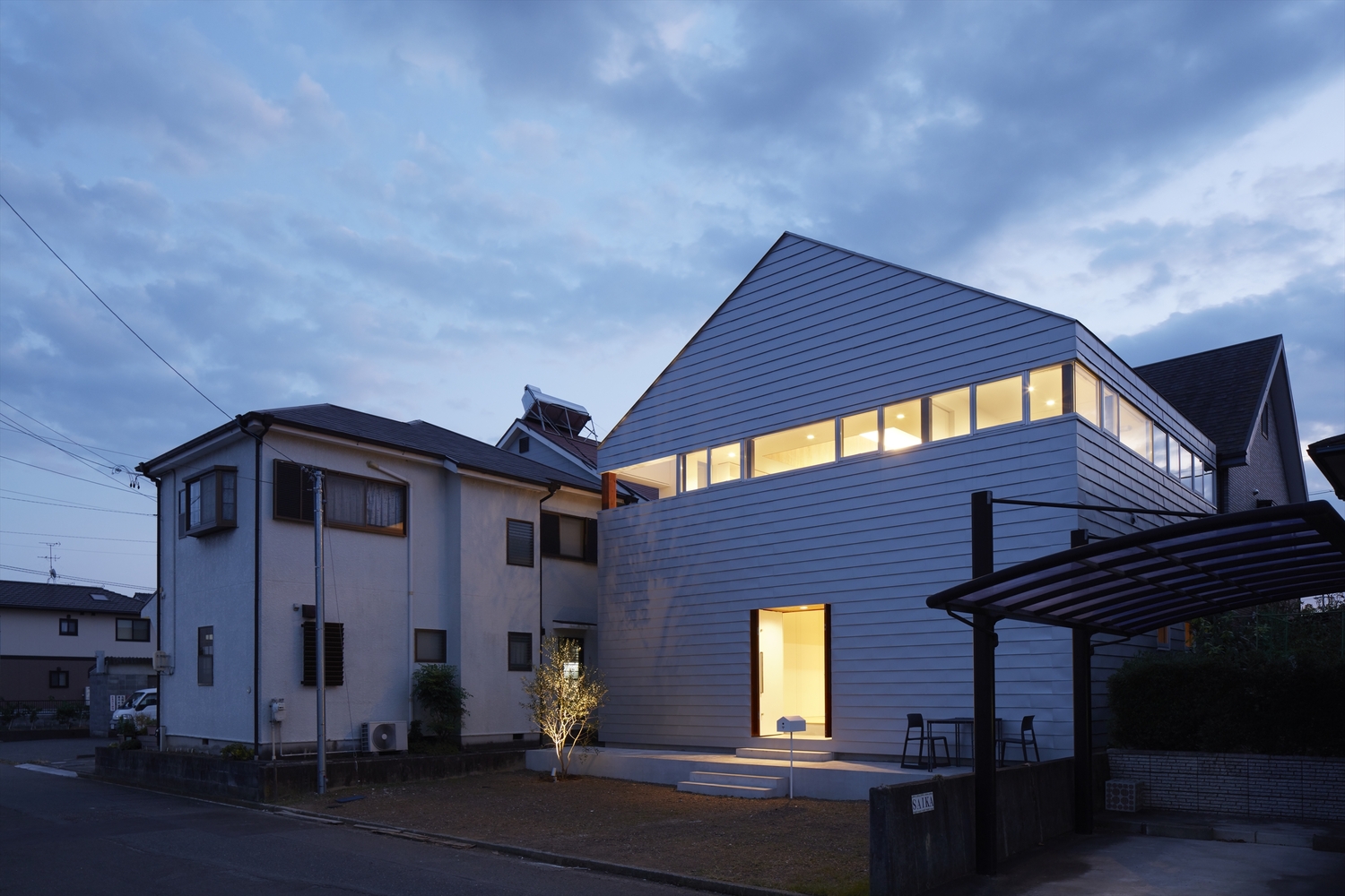 体育馆式住宅设计，室内篮球场与生活空间的创新融合-20