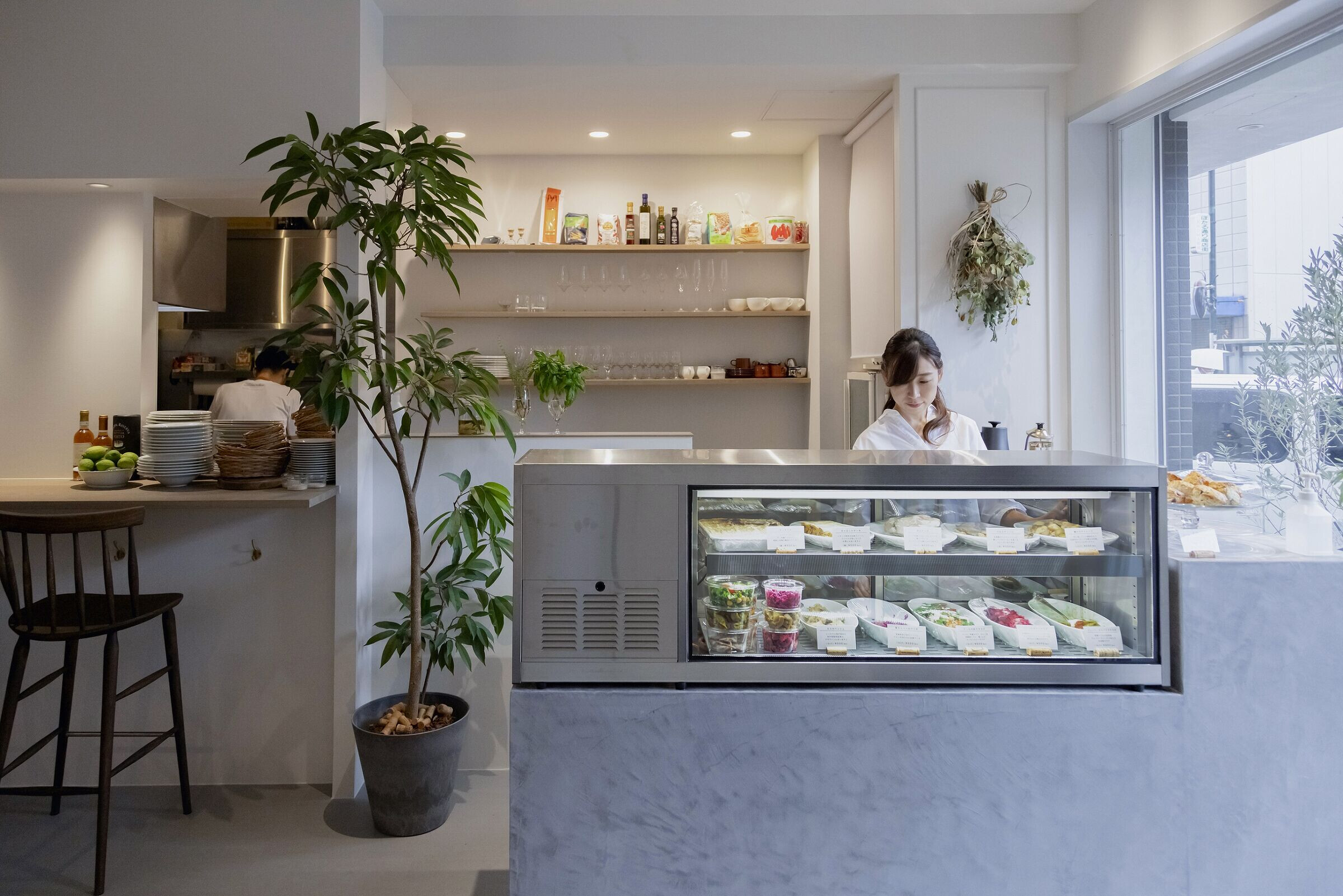 日本小镇的意大利风情——"Macchia"餐厅设计-11