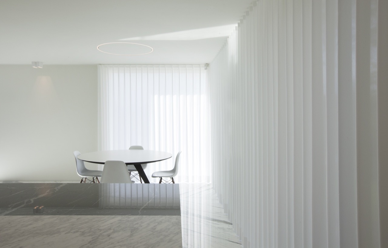 比利时哈塞尔特现代家庭住宅-77