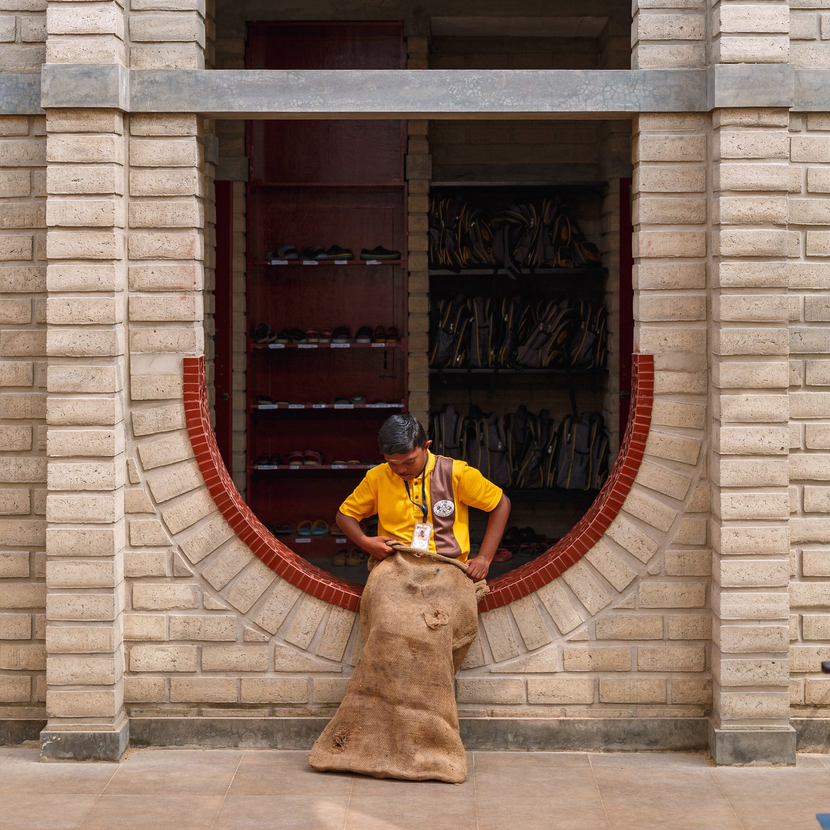 英国首座土坯房,Cob Castle丨US studio Lake Flato-23