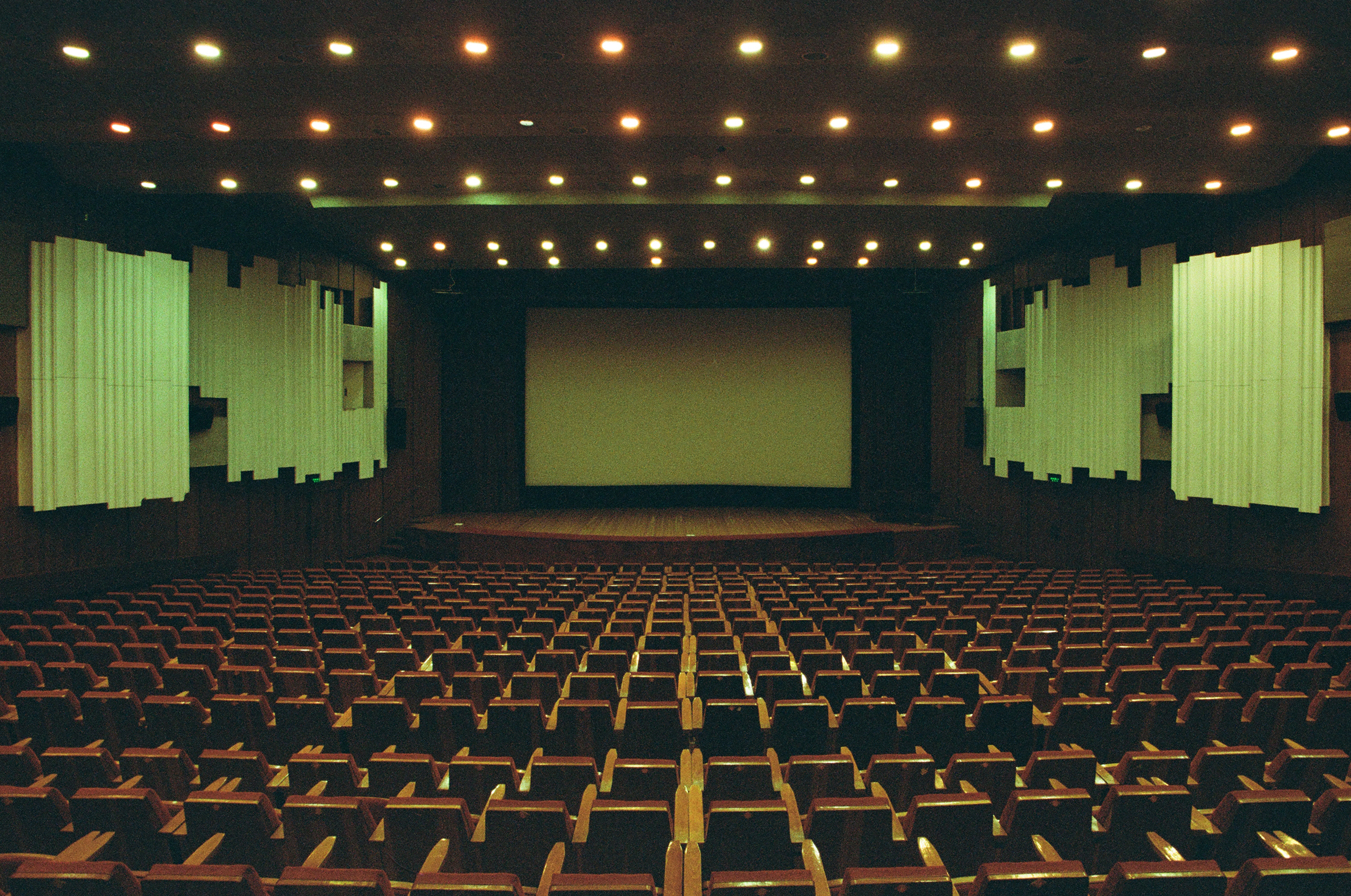 电影院大楼·电影之家丨乌克兰基辅丨Nataliia Stukonoh,Ira Holubieva等团队-20