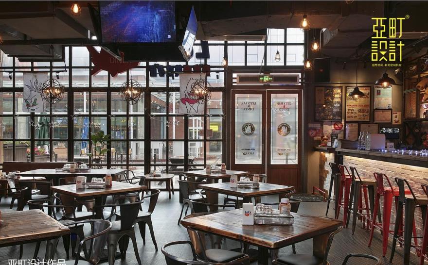 长沙美式餐吧设计 | 通透玻璃窗格,投影映射品牌形象-38