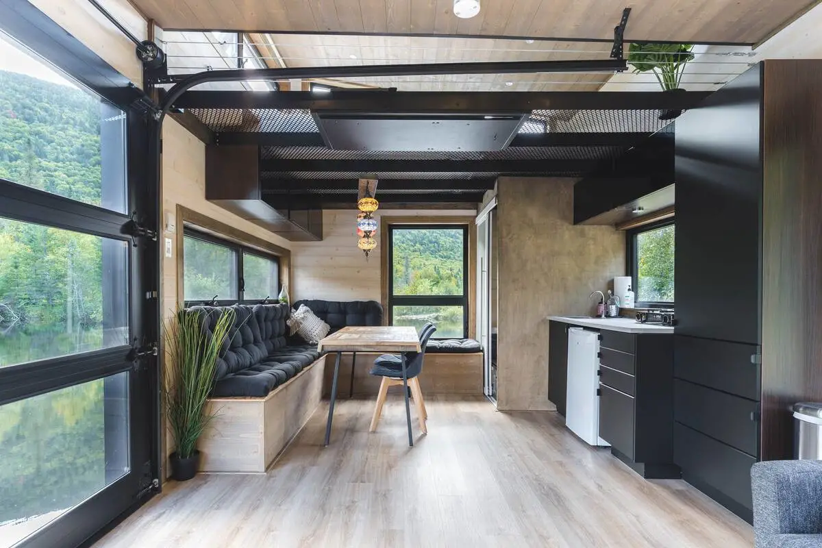 魁北克水上小屋 | 现代舒适与自然美景的完美融合-5