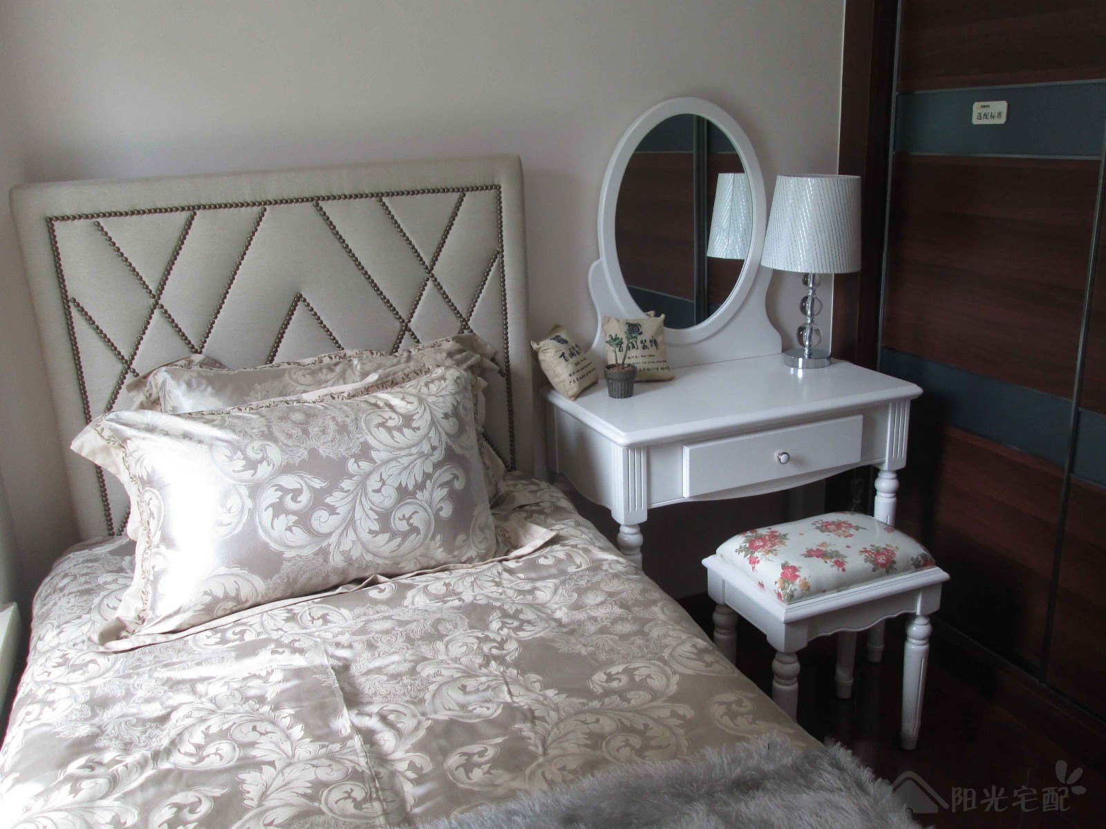 安南丽苑新古典风格精装毛坯房设计-17