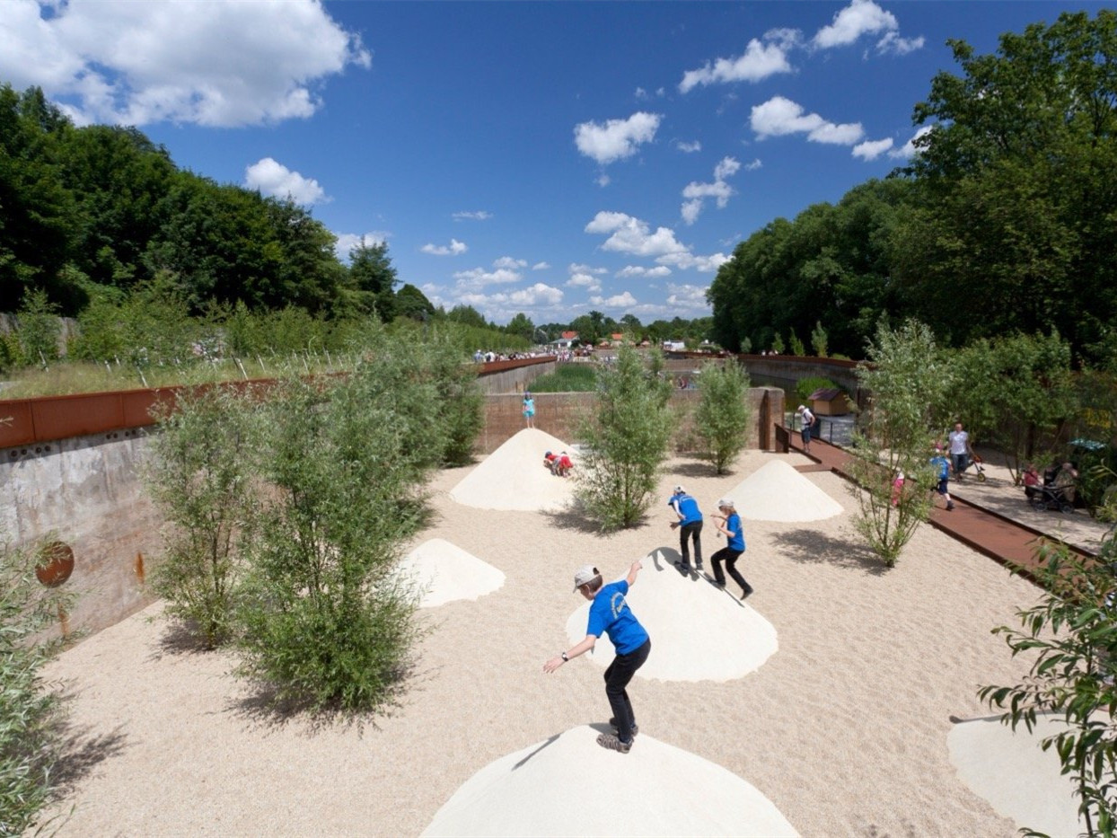 德国洛鲍尔·瓦瑟公园-2