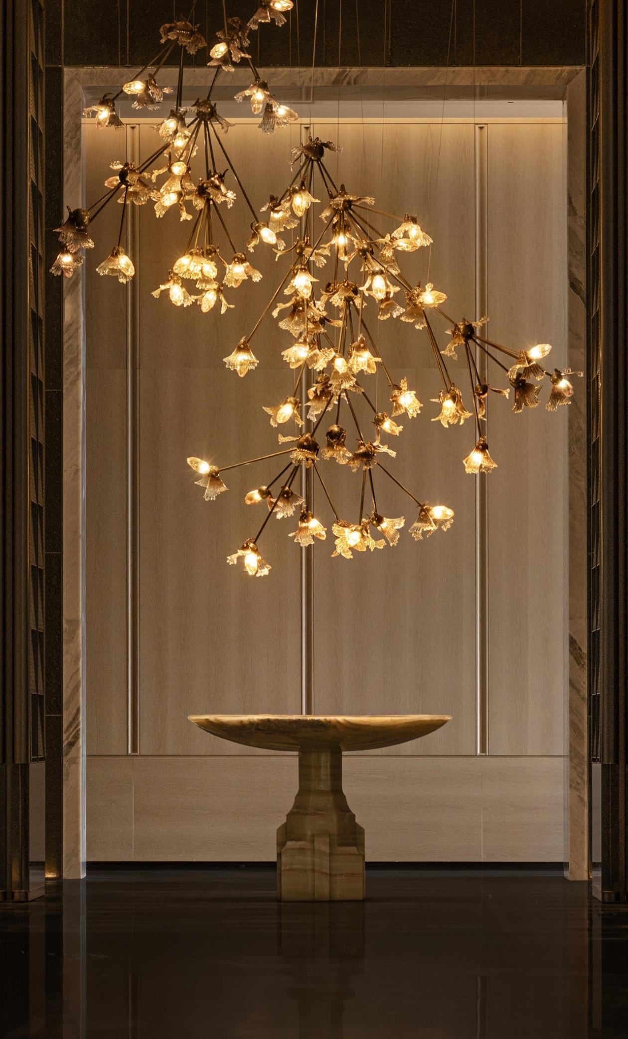 研质共设 · 重庆龙湖御湖境丨中国重庆丨室内设计为研质共设,建筑设计为ZEN正象设计,景观设计为UMS里表都会-16