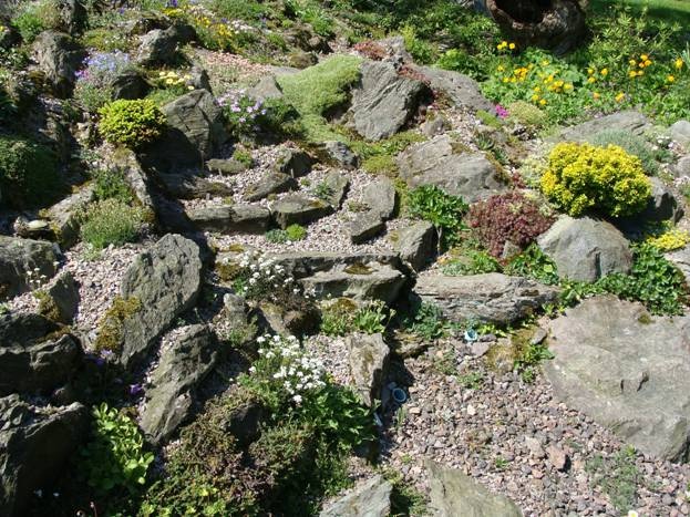 捷克雷哈切克先生的私家花园-43