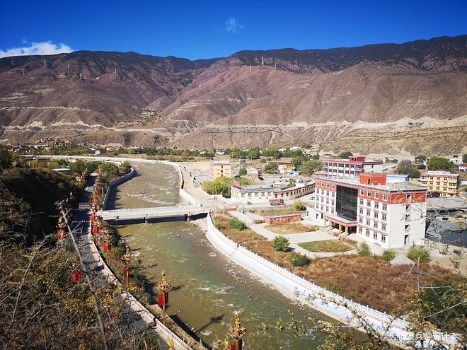 巴塘西行酒店装修项目丨中国甘孜-10