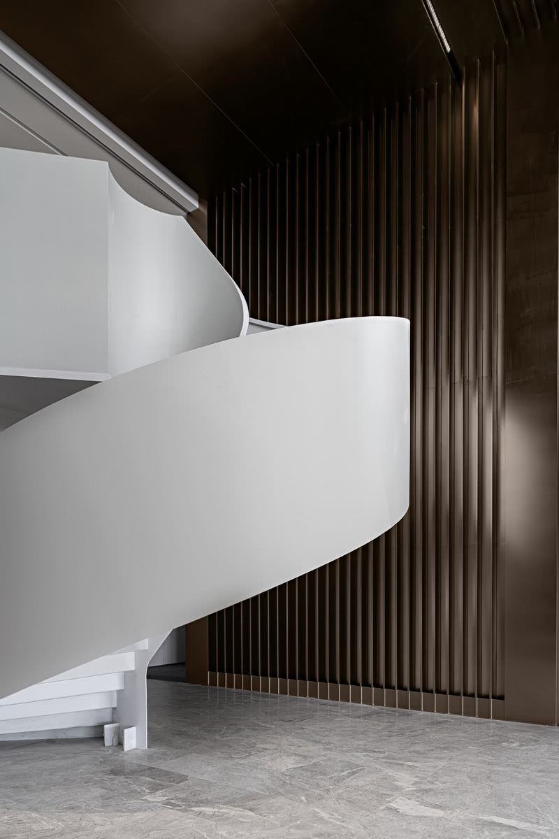 金地集团华中区办公总部 | 现代智慧办公空间典范-22