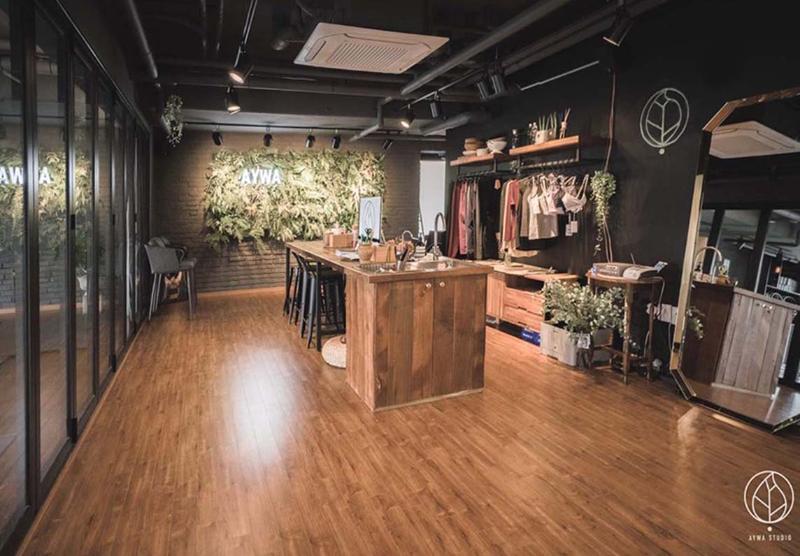 温暖舒适，瑜伽工作室的温馨室内设计-11