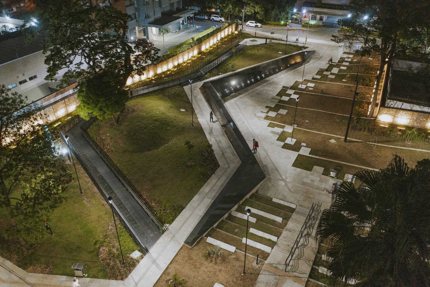 哥伦比亚Conmemorativo屈曲公园-31