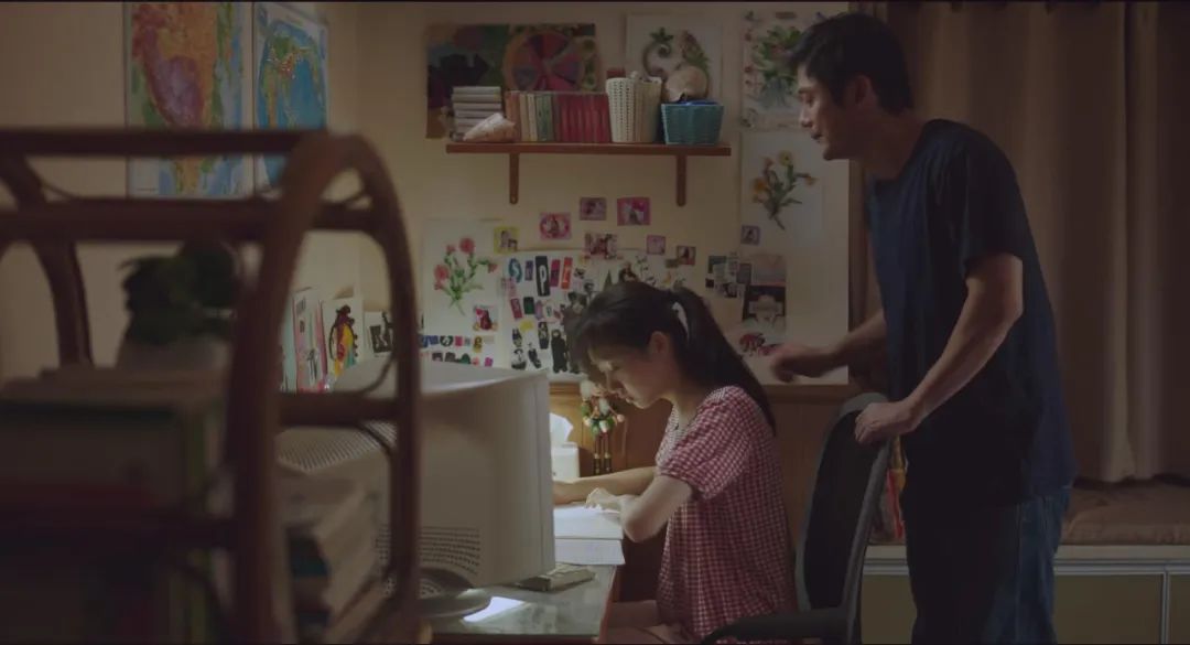 《隐秘的角落》 | 复古风装修，细节尽显悬疑魅力-29