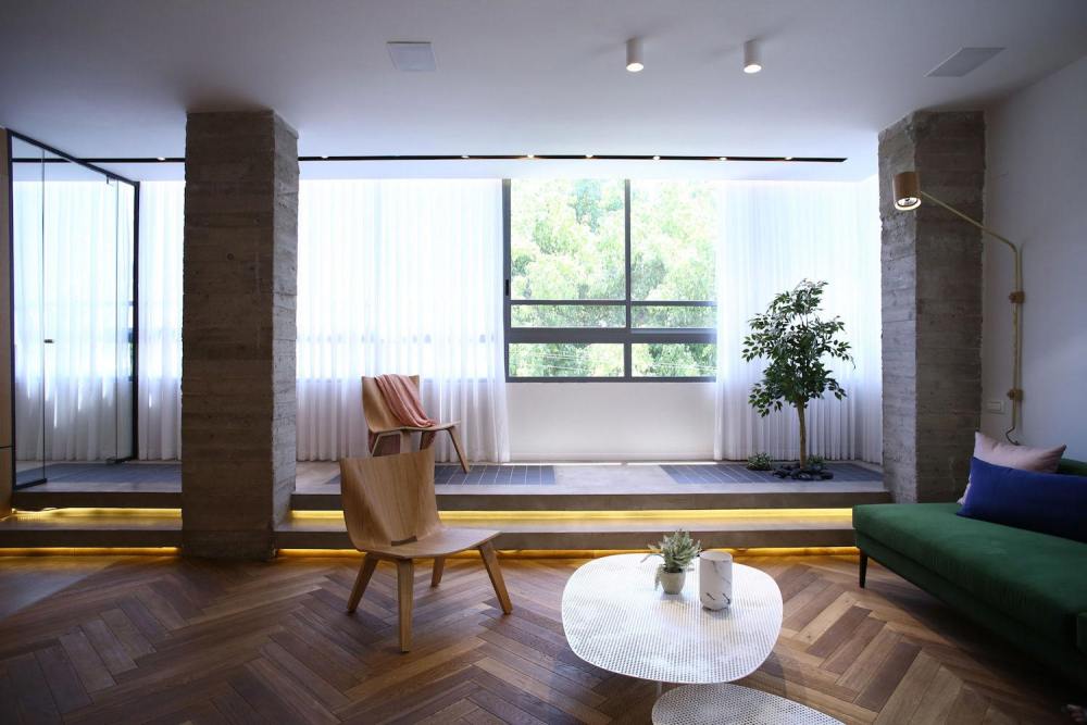 Contemporary Tlv Gordon 8.2 Apartment by Dori Interior Design   CAANdesign  Arch-3