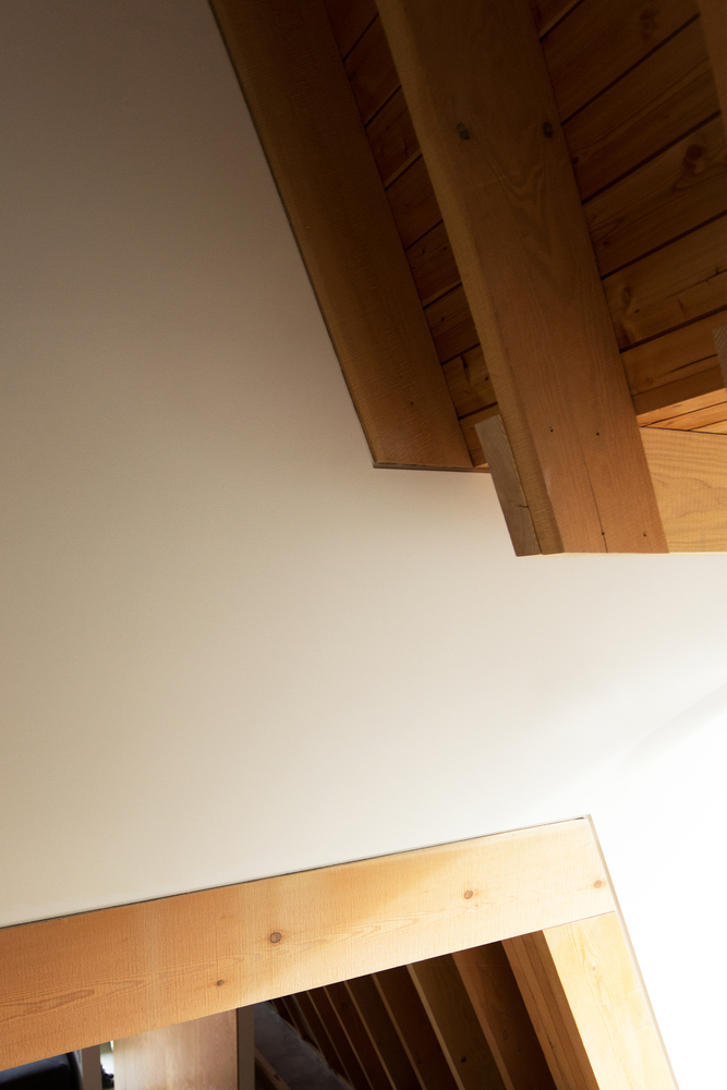 惠斯勒岩石悬崖上的周末度假小木屋-39