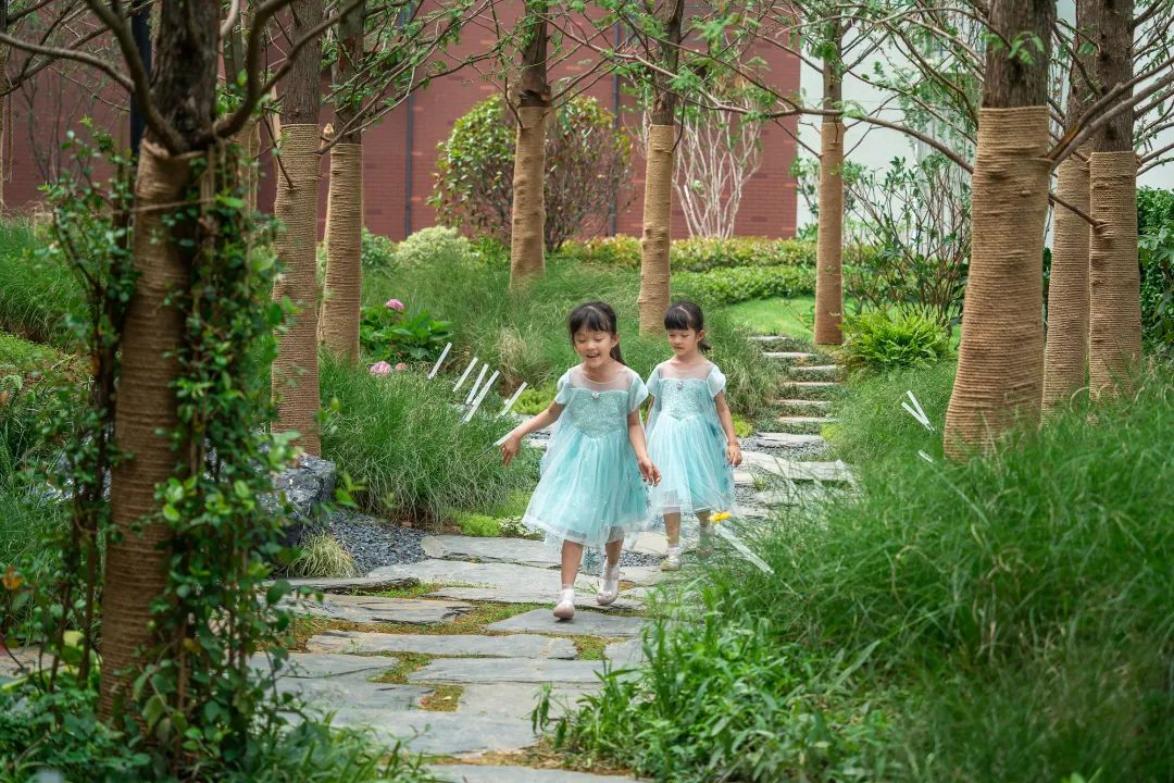 让家门口的风景化为人间烟火气 | 旭辉·南京都会江来府-53