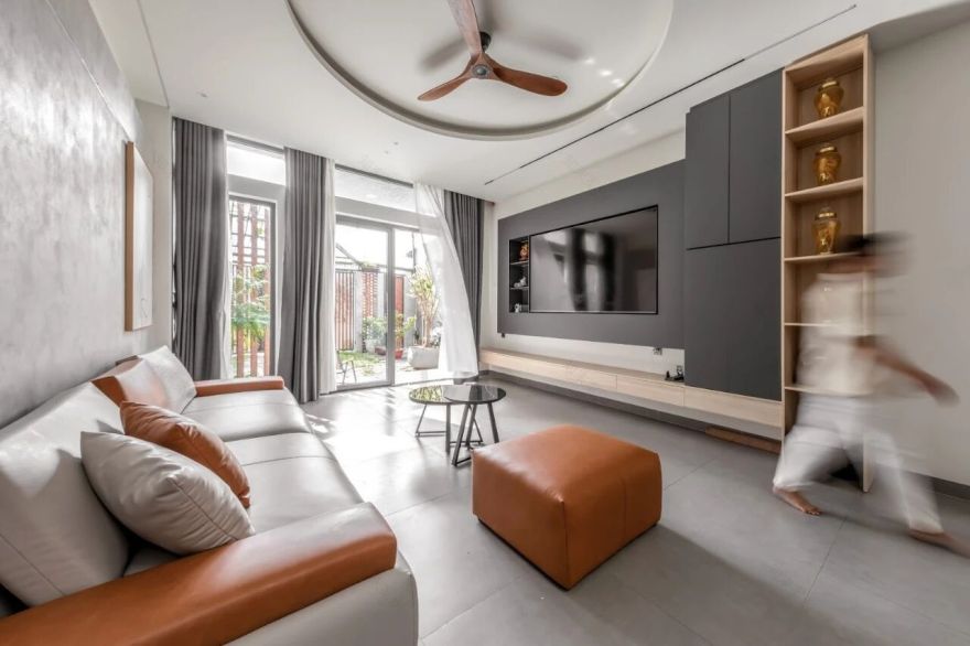 把房子扭成“Z”字,在闹市中心安了个会呼吸的家-31