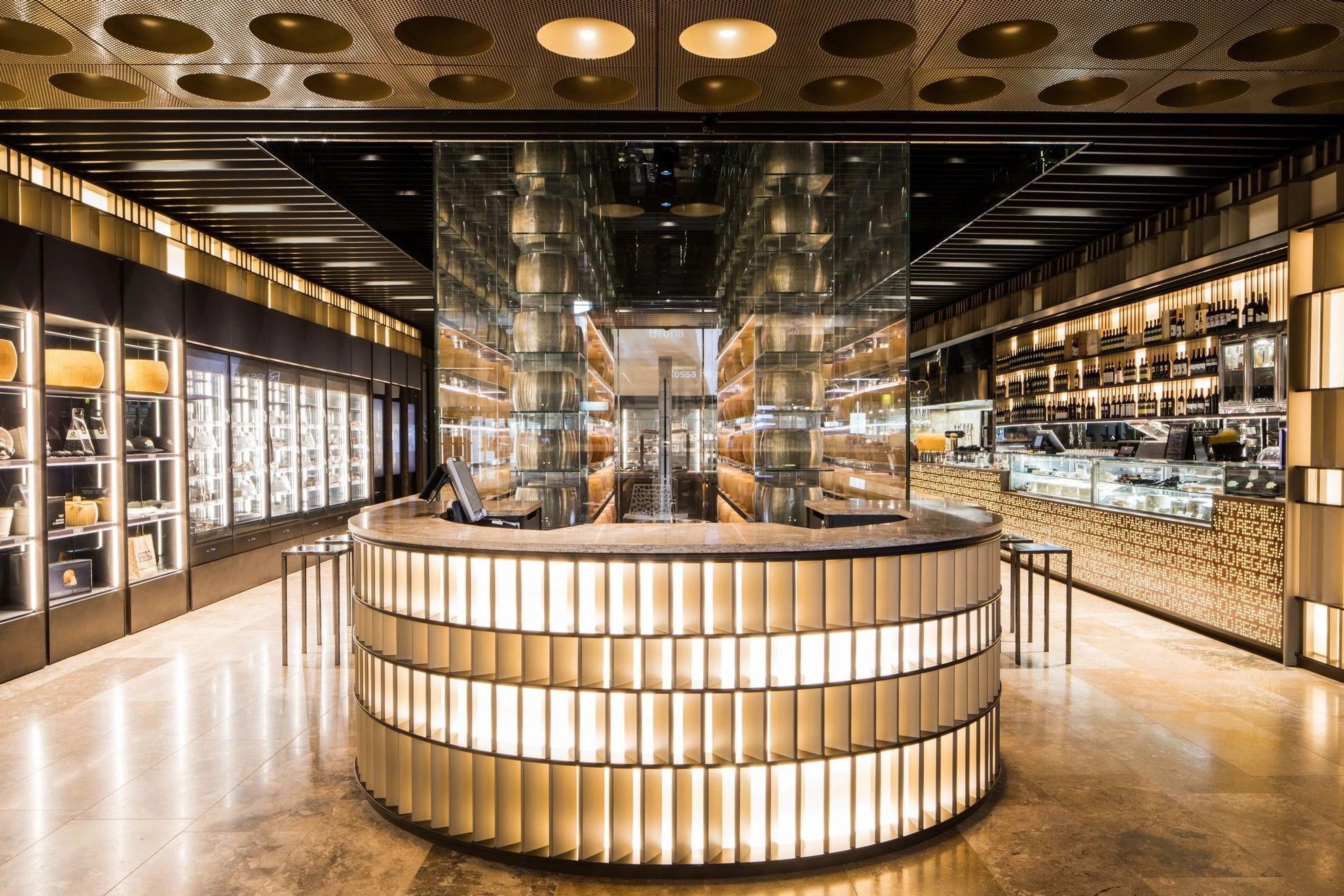 沉浸式的 Parmigiano Reggiano 体验店-26