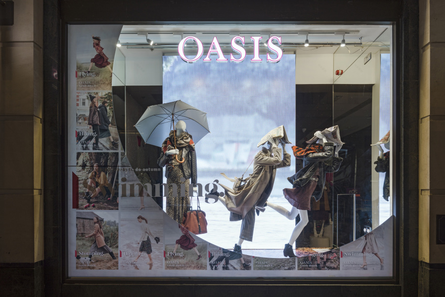 Oasis ‘Autumning’ window by Lucky Fox-0