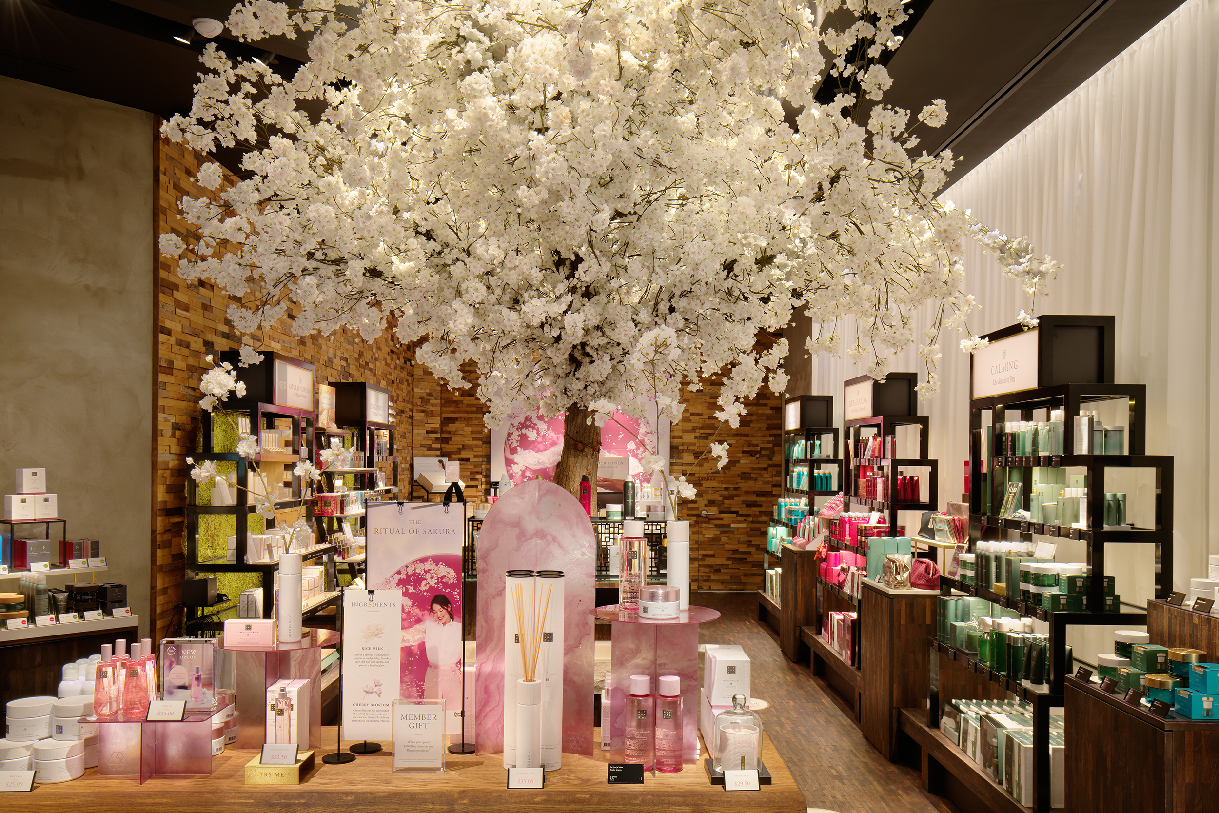 旧金山 Westfield 购物中心的室内设计亮点-23